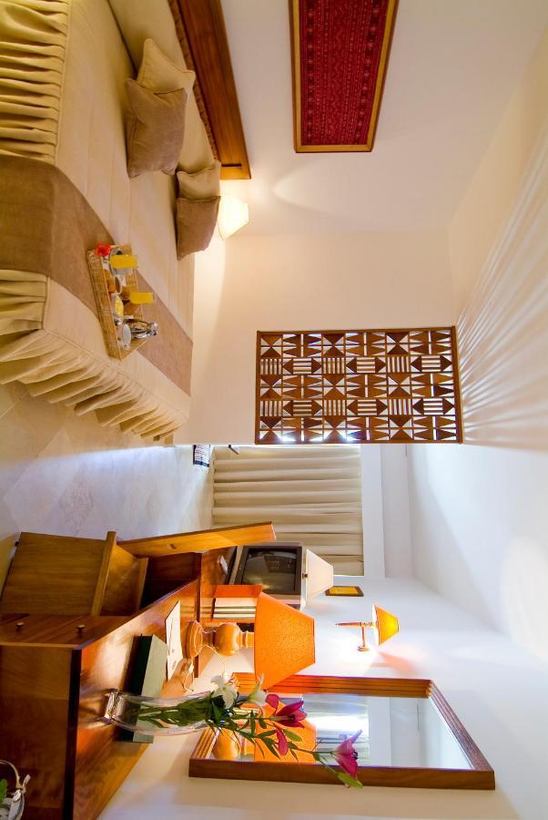Hotel The Orangers And